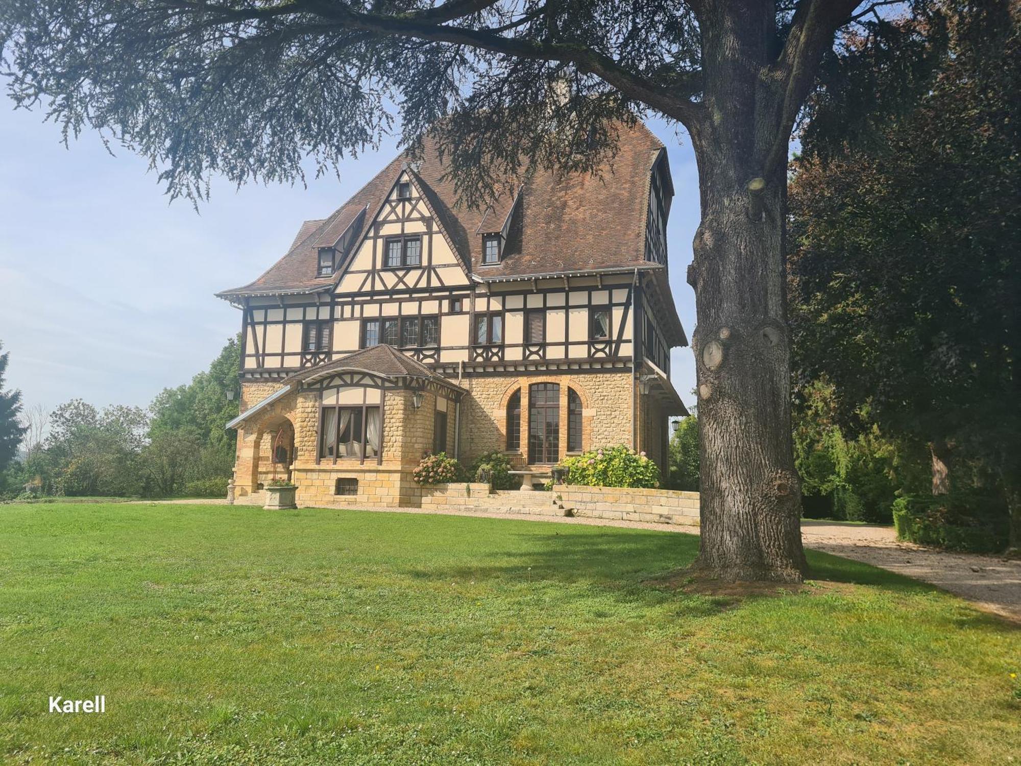Bed and Breakfast Le Manoir de La Gravière Mouzon  Esterno foto
