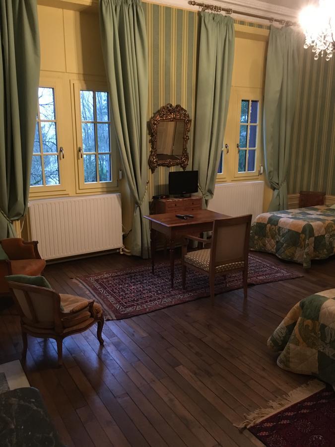 Bed and Breakfast Le Manoir de La Gravière Mouzon  Esterno foto